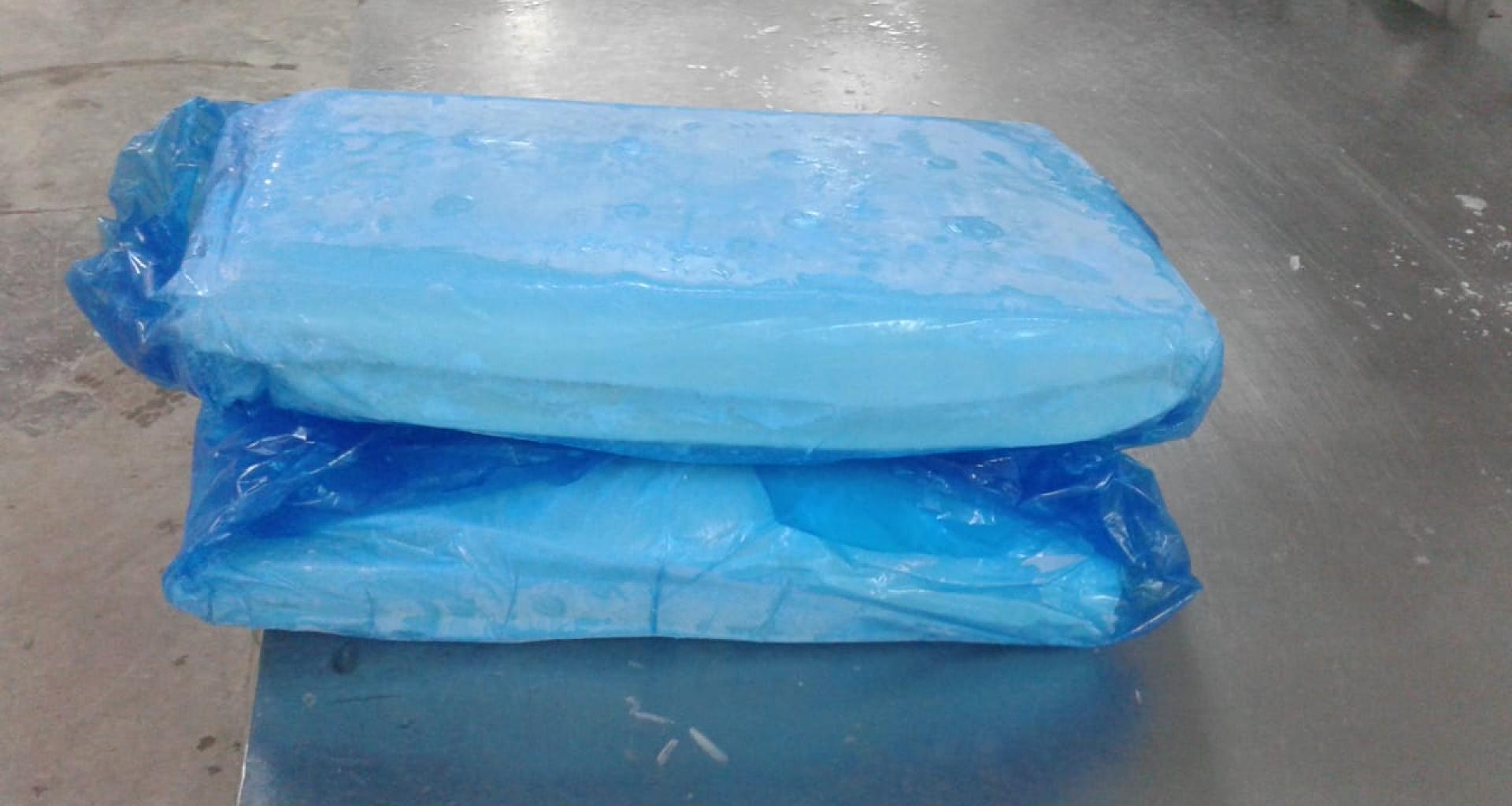 Packaged giant squid mantle